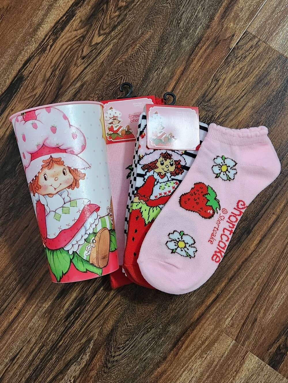 Strawberry Shortcake Large Cup & Socks